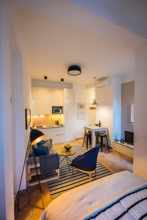 Caelestis Rustic Studio Zagabria Esterno foto